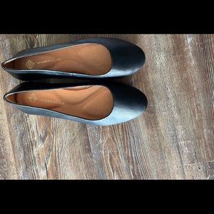 Antonio Melani flats